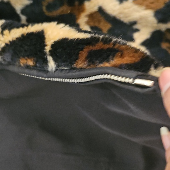 Vintage Faux Leopard Fur Reversible Coat - Picture 11 of 12